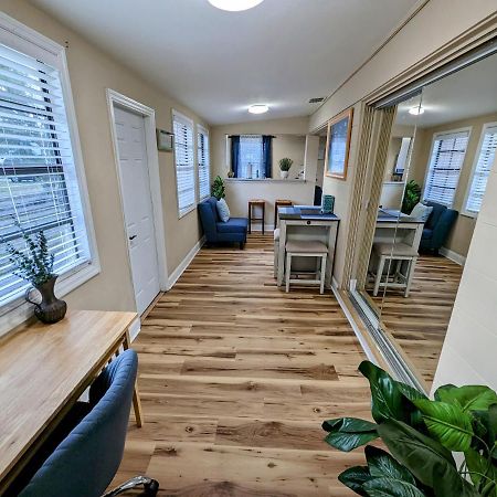 Charming & Cozy Lagoon Retreat - Steps From River - Parking ティテュスビル エクステリア 写真